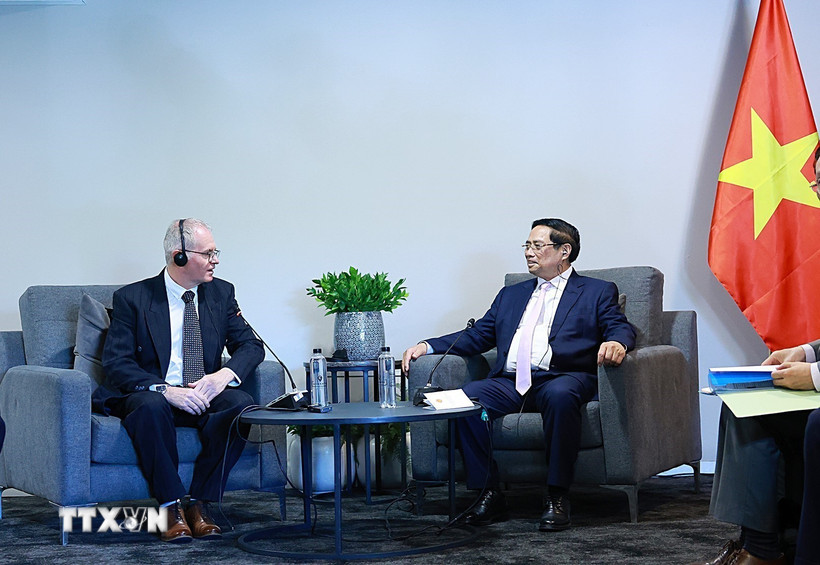 PM Pham Minh Chinh works with South African organizations, businesses in Johannesburg